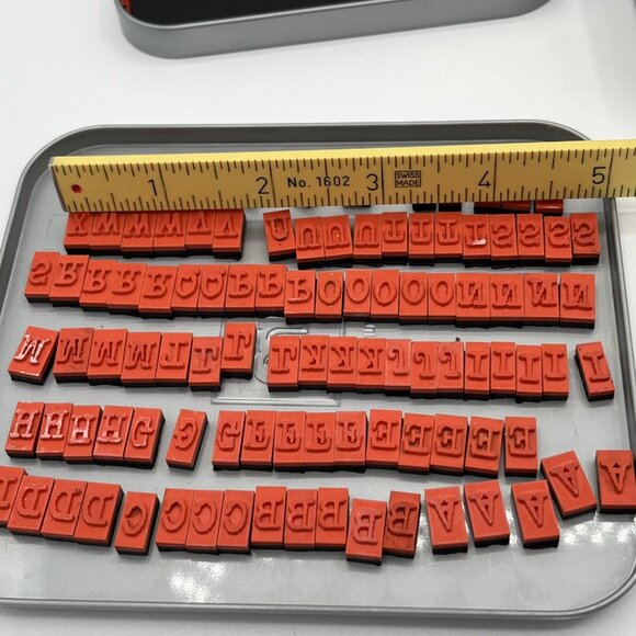 Making Memories Magnetic Stamp Set - Handle, Bases, and Express It Alphabet - Picture 8 of 8